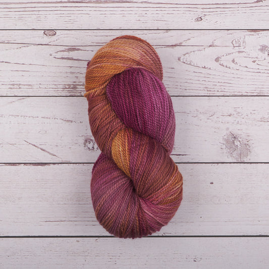 Merino Silk Fingering Yarn - Blackberry Cobbler