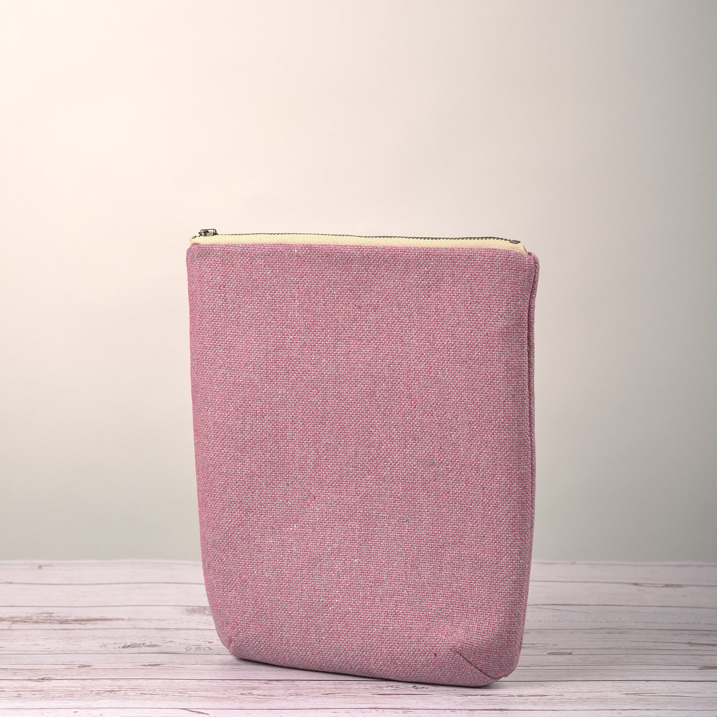 Zipper Pouch - Heathered Berry